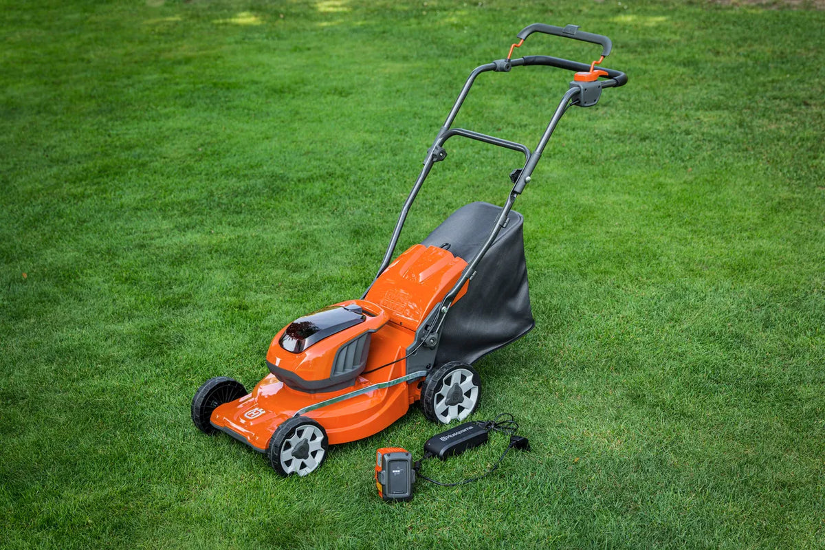 Husqvarna LC 137i Plæneklipper Komplet