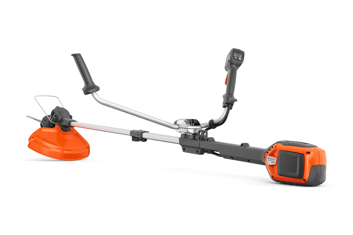 Husqvarna 220iR Trimmer m/ 40-B140 og 40-C80
