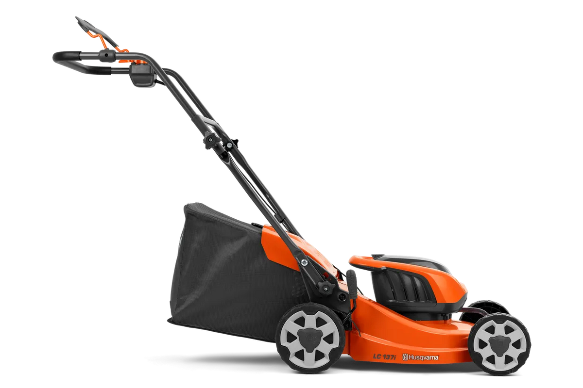 Husqvarna LC 137i Plæneklipper Komplet