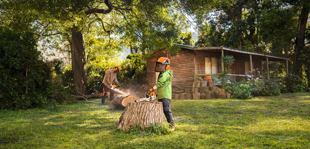Stihl Legetøjsmotorsav inkl. batterier