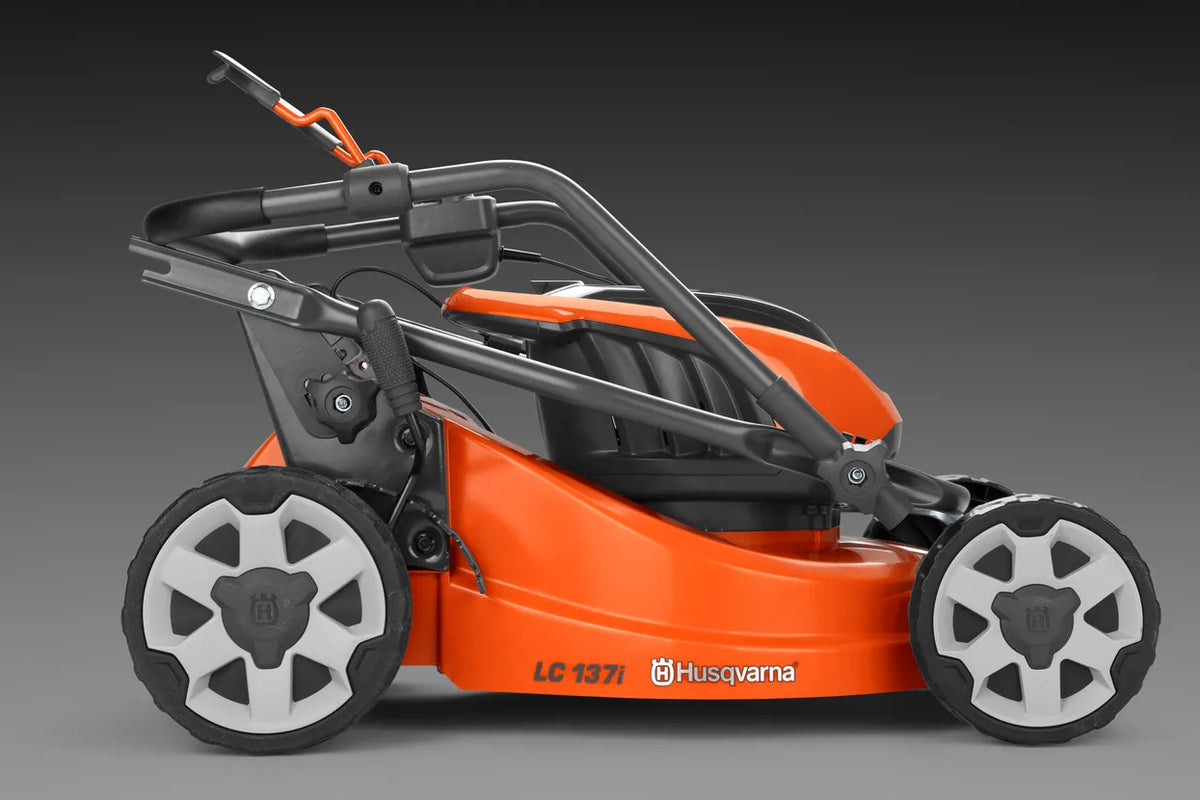 Husqvarna LC 137i Plæneklipper Komplet